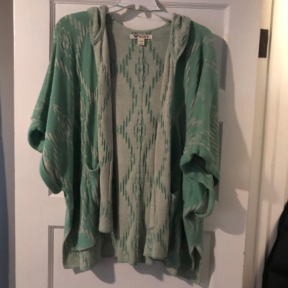 Roxy sweater